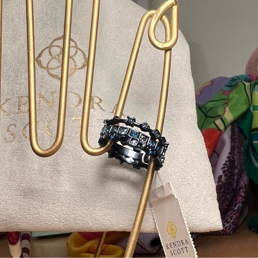 Kendra Scott Black and Blue Gunmetal Stackable Rings Size 6